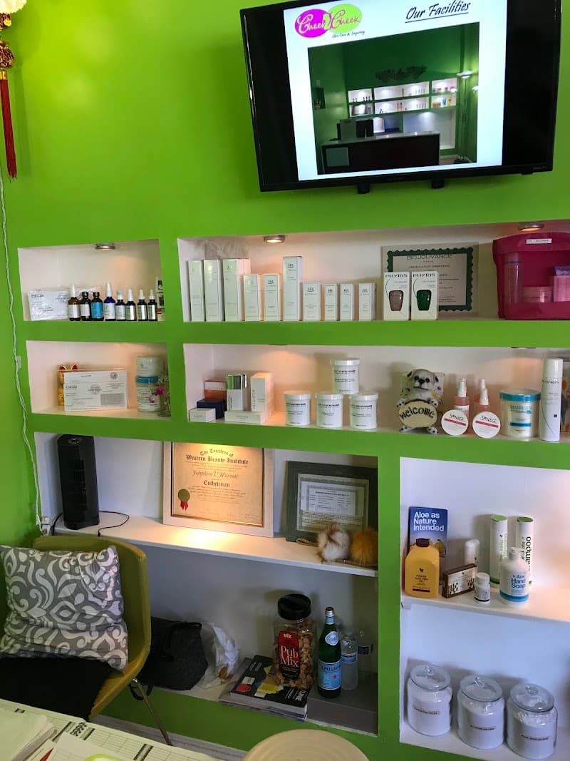 Cheek 2 Cheek Esthetics Griffin photo