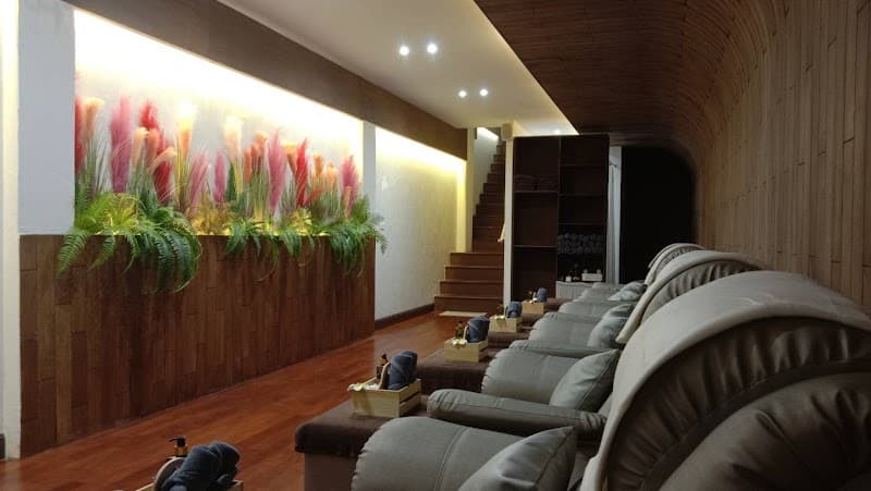 Cheewa Thai Traditional Massage Bangkok photo