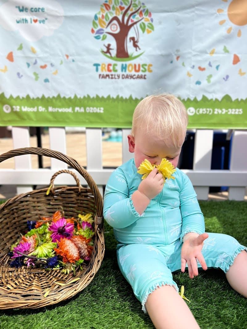 Child Care With Kelsey Norwood photo