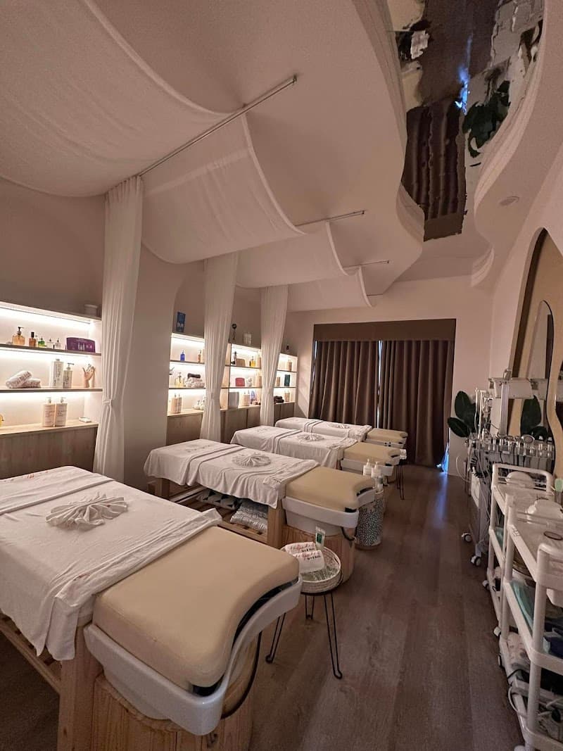 Chill La Chill Spa&Nails Quận 5 photo