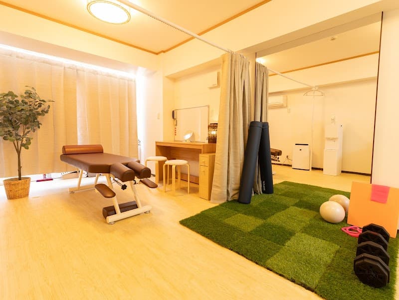 Chinese Meridian Seitai Minami Ward, Yokohama City photo