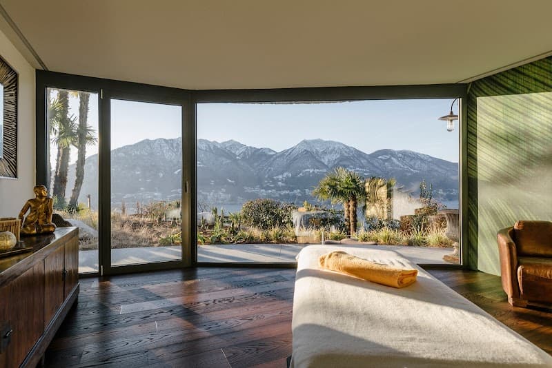 Chiva Sun Holistic Healing Center and Spa Minusio photo