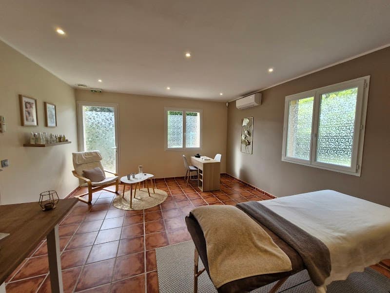 Chloé énergie & bien-être Le Pouget photo