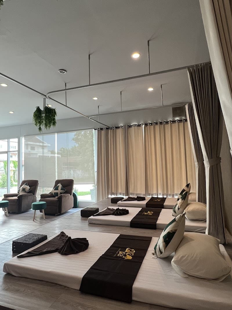 Cho Che Health and Massage Health Massage Chaiyaphum photo