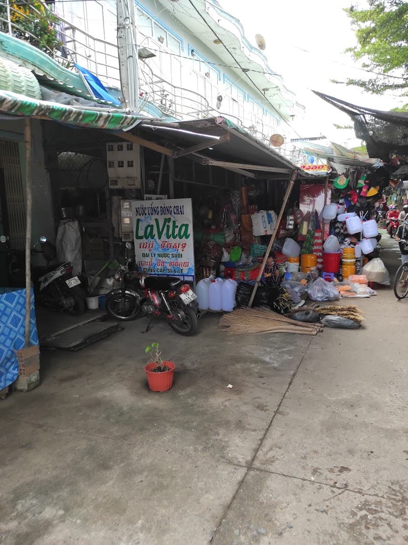 Chợ Tân lập Huyện Tân Biên photo