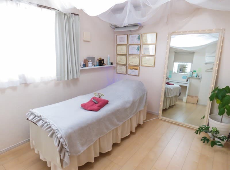 Chokoku Lymph Salon Lamie Kitakyushu Moji Ward photo