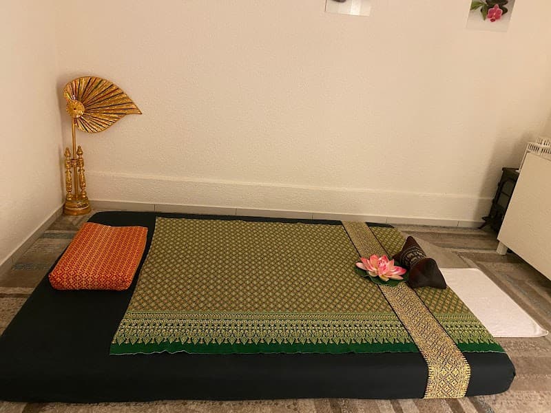 Chom Deuan Thai Massage Zürich photo