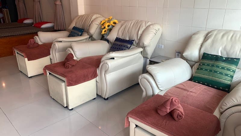 Chuenmuen Thai Massage Bangkok photo