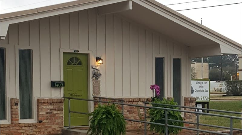 Cindy's The Mint Chocolate Spa Lufkin photo