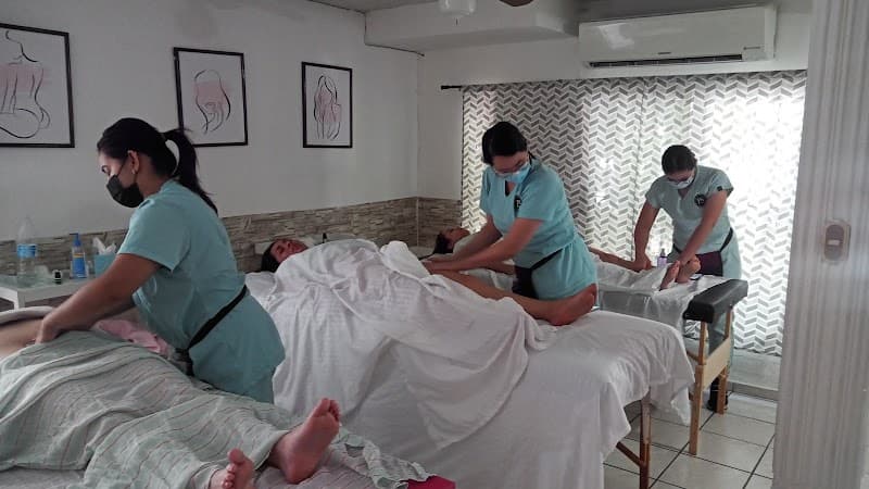 Clarissa B cosmetología Mazatlán photo