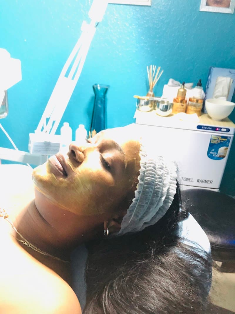 Classy Chic Spa Miami photo