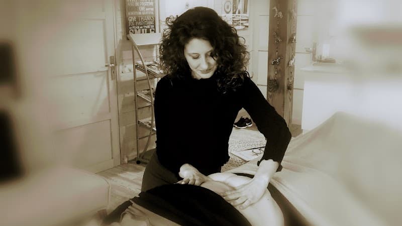 Clinique des médecines douces-Stéphanie Trotignon, Massothérapeute ROUEN - Mont-Saint-Aignan photo