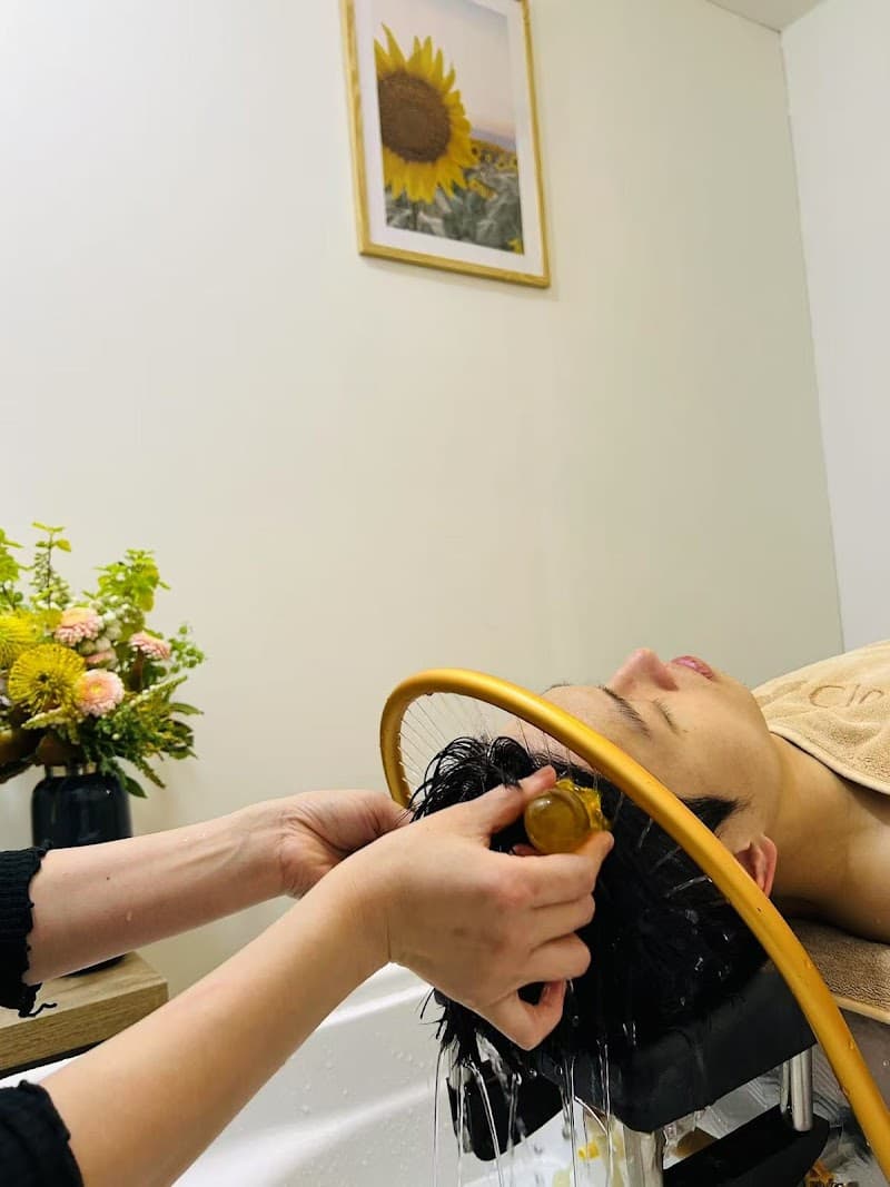 Clover Spa Wellington photo