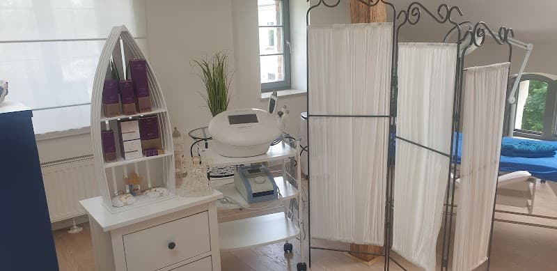 Colibra ibeauty Aleksandra Ćwiertnia Tomaszów Mazowiecki photo