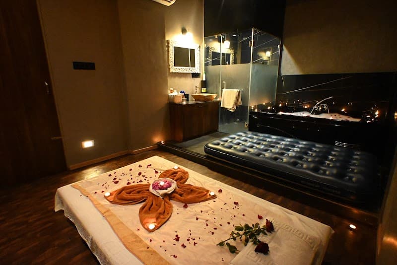 Comfort luxury spa kharghar Mumbai photo
