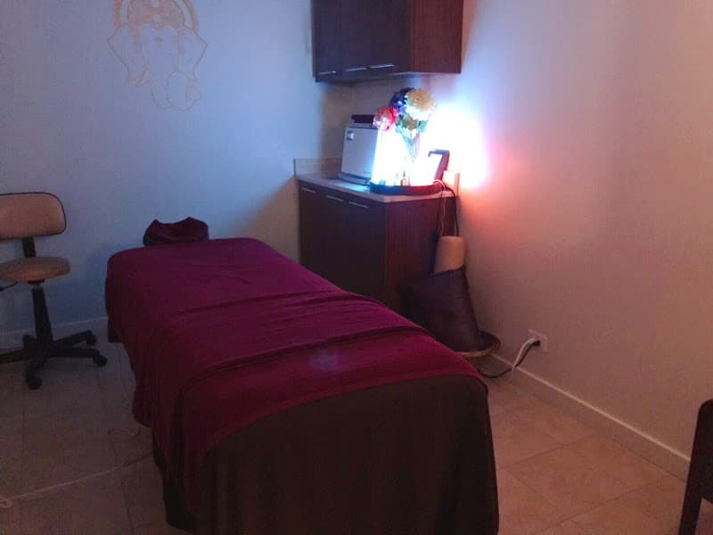 Comma Spa Chicago photo