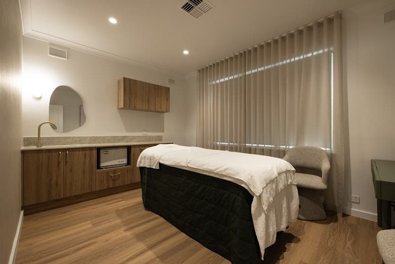 Contour Massage Adelaide photo