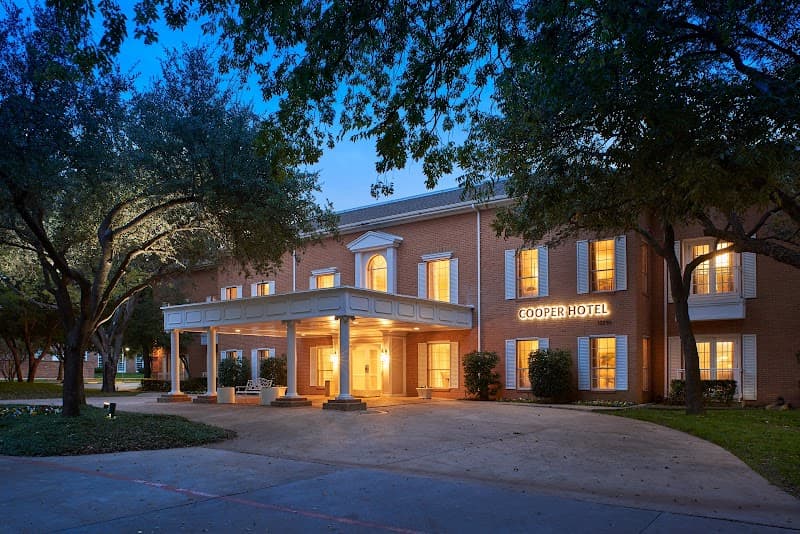 Cooper Hotel & Conference Center Dallas photo