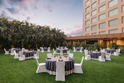 Courtyard by Marriott Mumbai International Airport photo