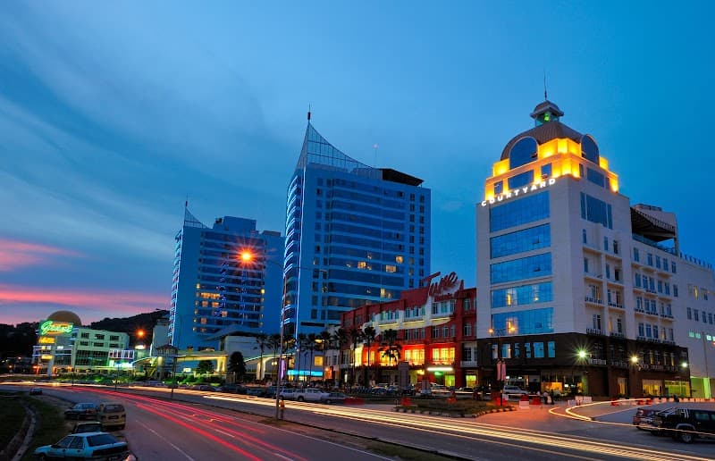 Courtyard Hotel - 1Borneo Kota Kinabalu photo