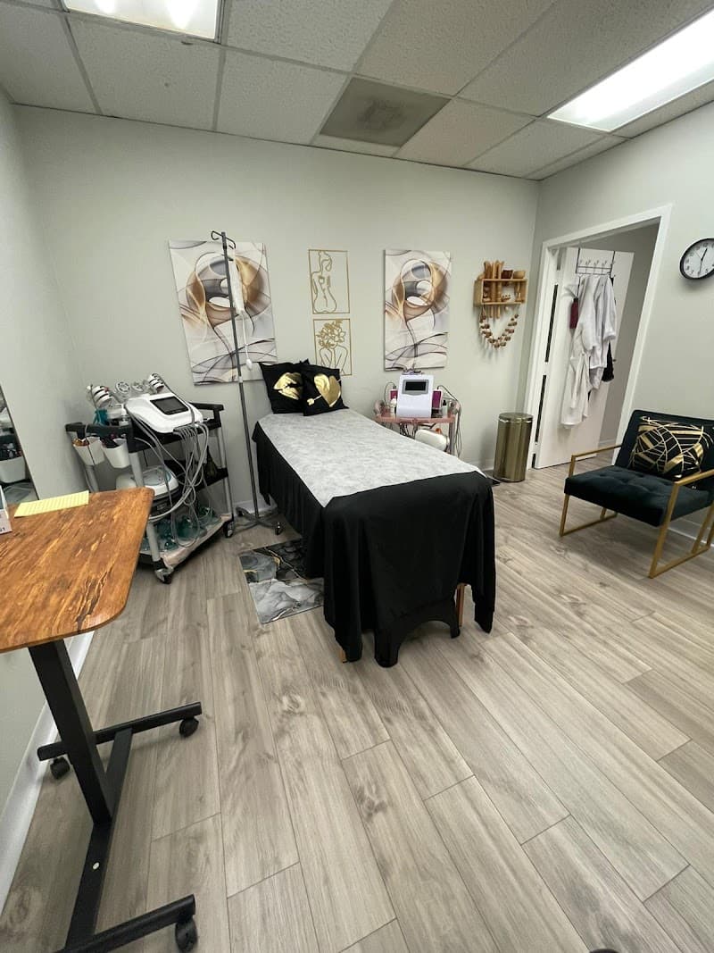 Creative Curves Body Sculpting Atlanta photo