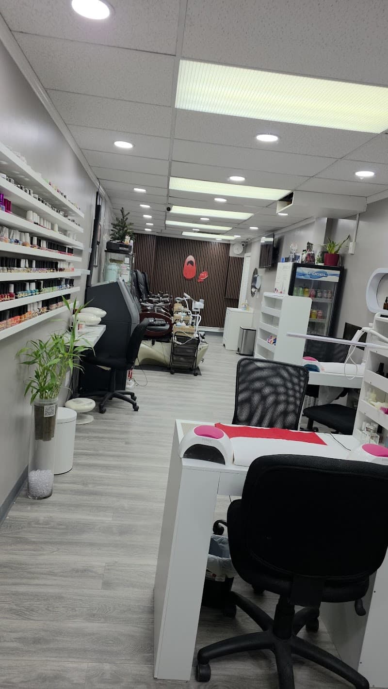 Creme de la creme nails by Angie New York photo