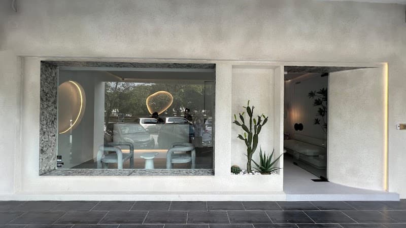 Cres Total Women Treatment Spa Subang Jaya photo