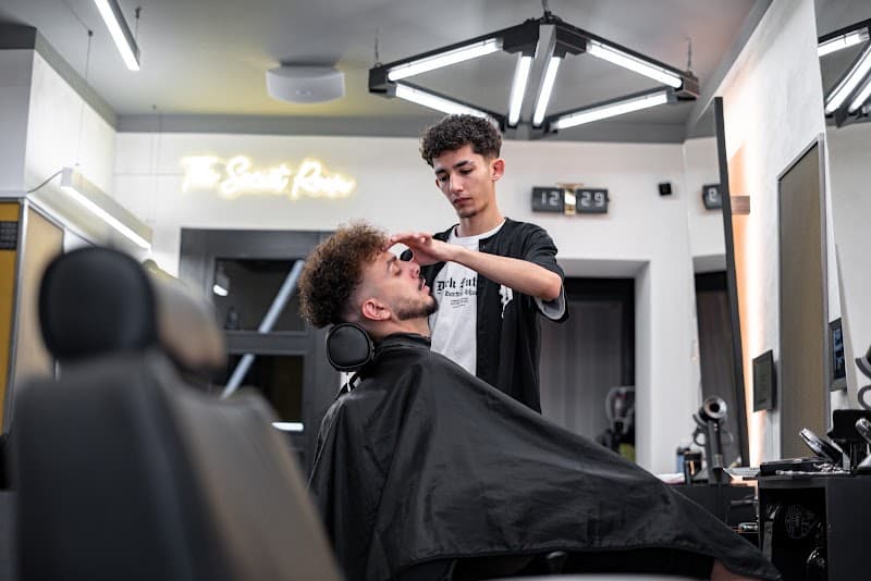 Cristian The Next Barber ExpertisCristian The Next Barber Expertisee London photo