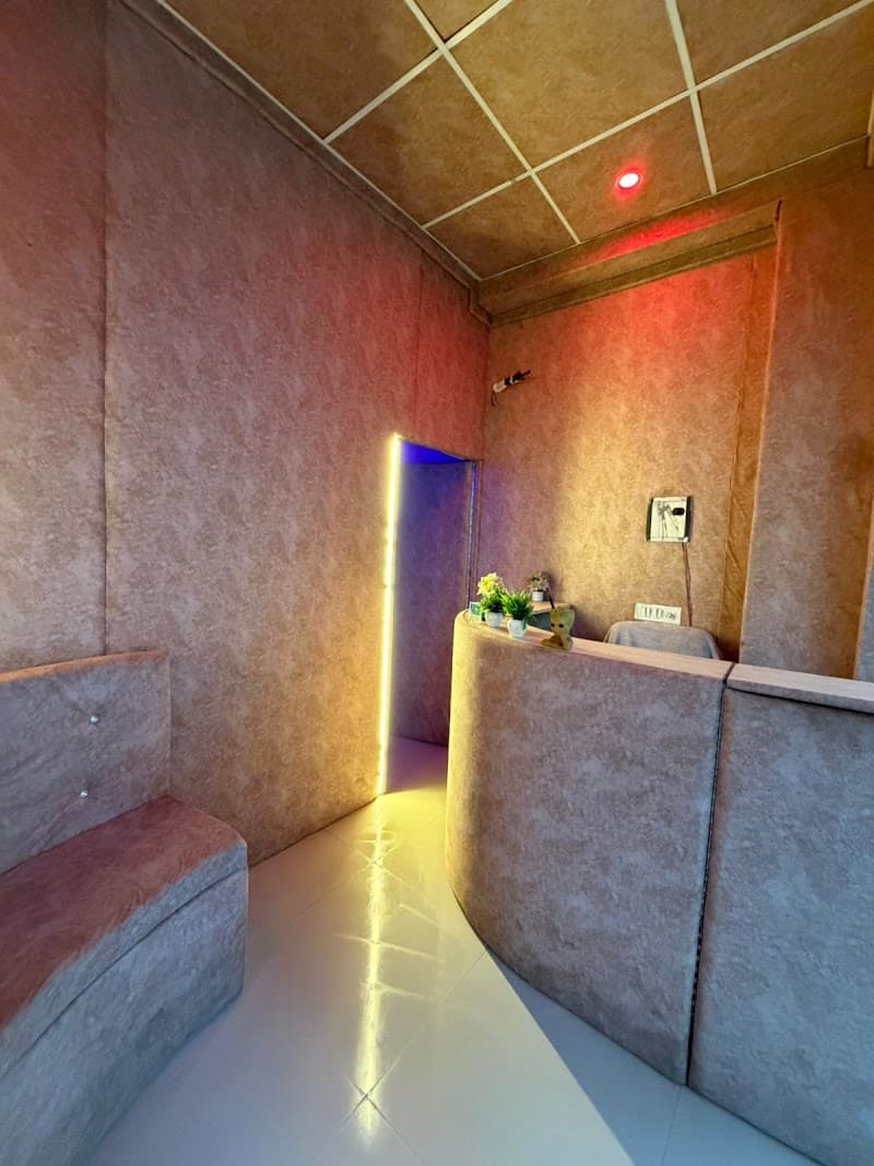 Culture Unisex Spa Delhi photo