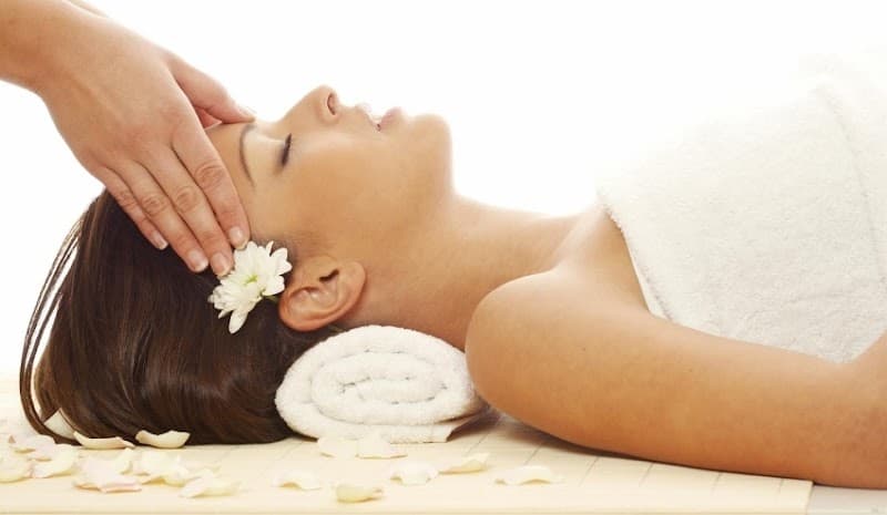 D.L Day Spa Wexford photo