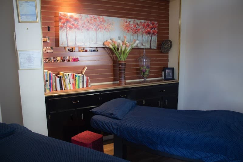 Daffodil soothing massage Victorville photo