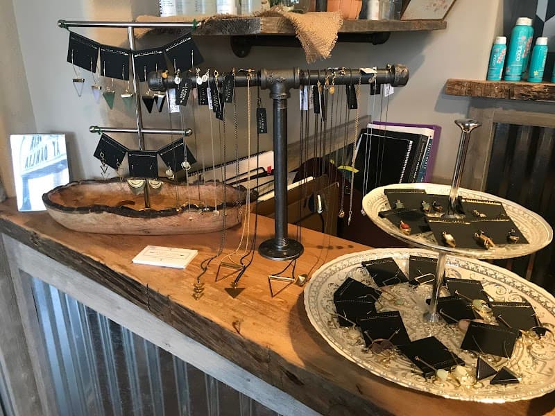 Dahlia Skin Boutique Bremerton photo