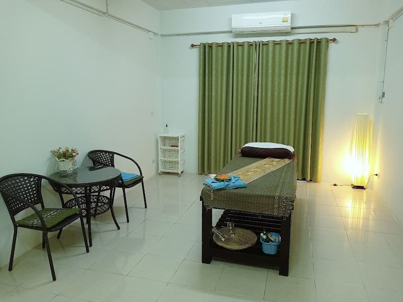 Darin Health Massage Si Racha Chonburi photo