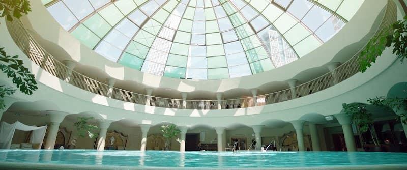 David Lloyd Frankfurt Skyline Plaza photo