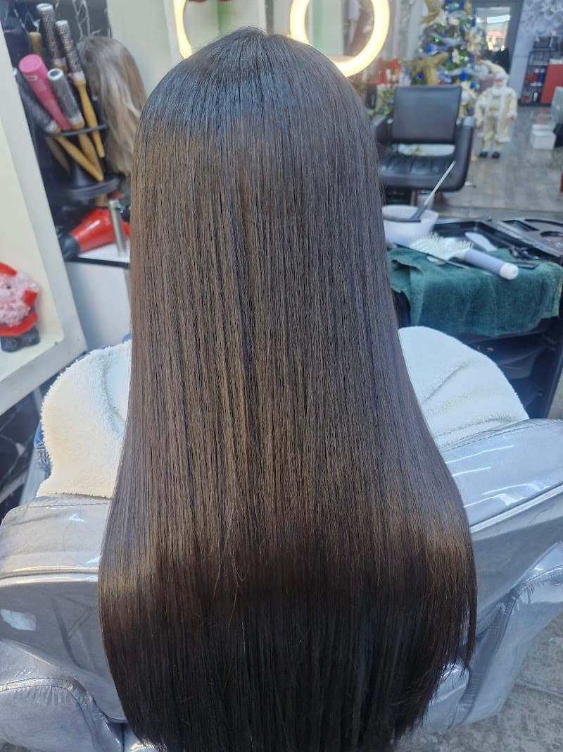 David Wong Alta Peluqueria Trujillo photo