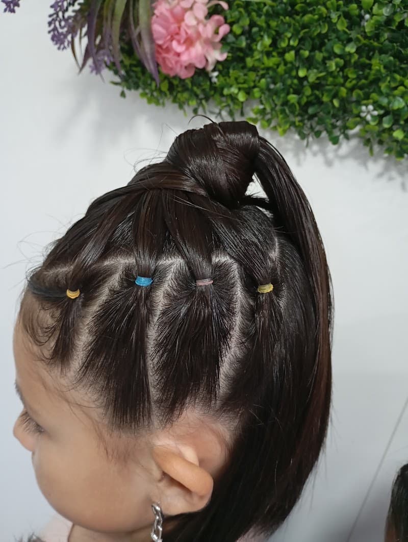 Dayanis's Peluqueria Calderón photo