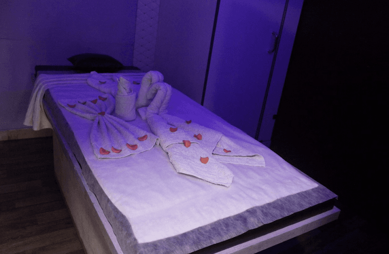 De-Stress Luxury Spa Bangalore photo