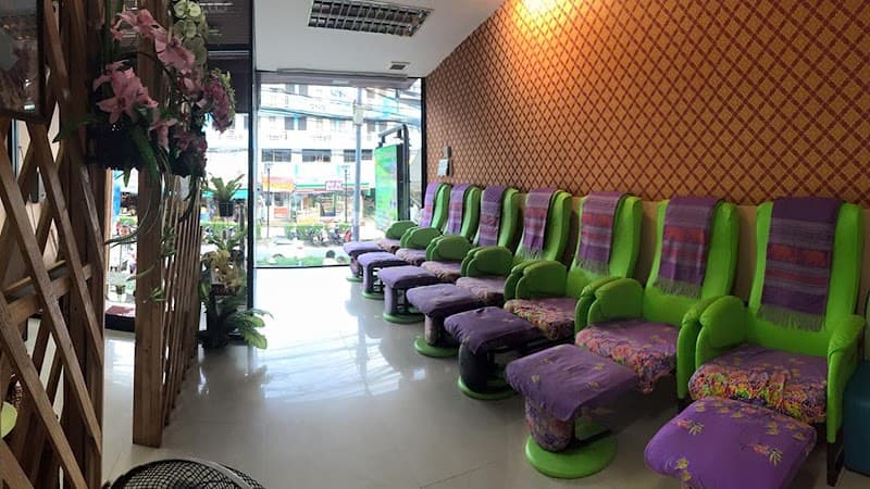 Dear massage and Marina Guesthouse. Krabi photo