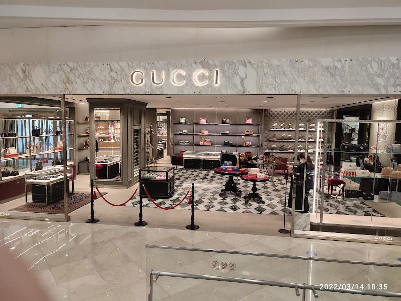 Debong Cosmetics Songwon Department Store Gwangju photo