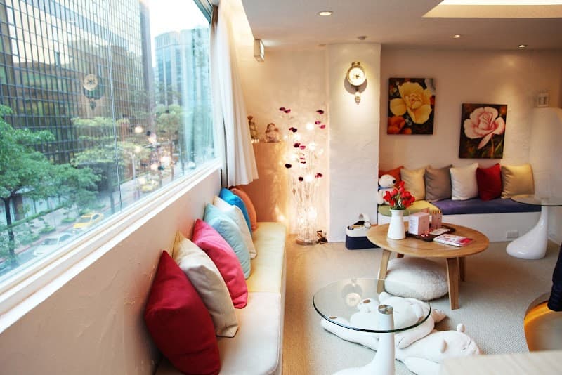 Debora Spa Dunbei Center Taipei City photo