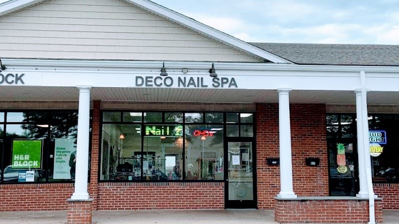 Deco Nails & Spa New York photo