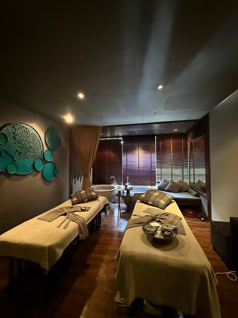 Deena Spa Bangkok photo