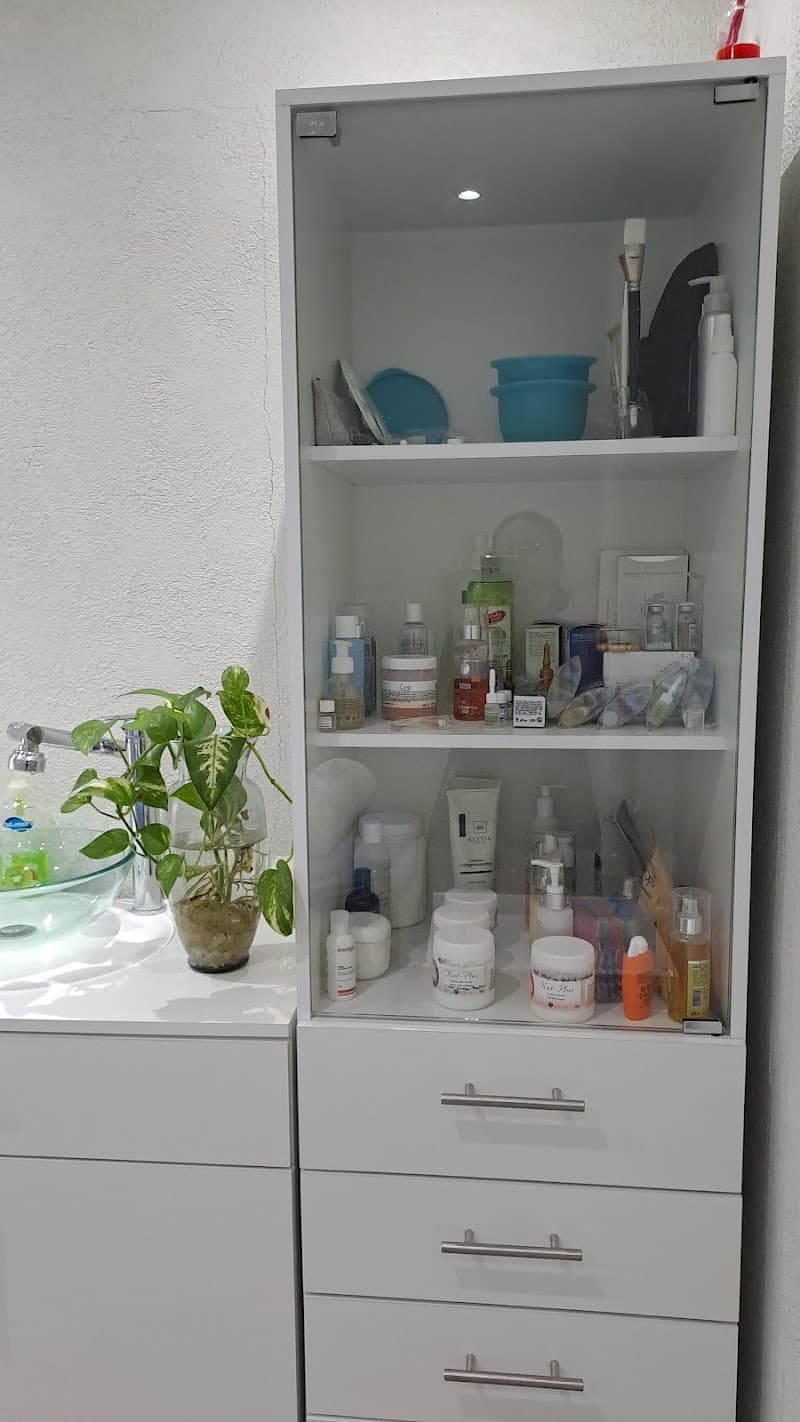 Depilación Laser y cosmetología Auraa Skin Care Guadalajara photo