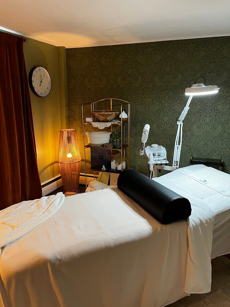 Dew and Bloom Spa Nelson photo