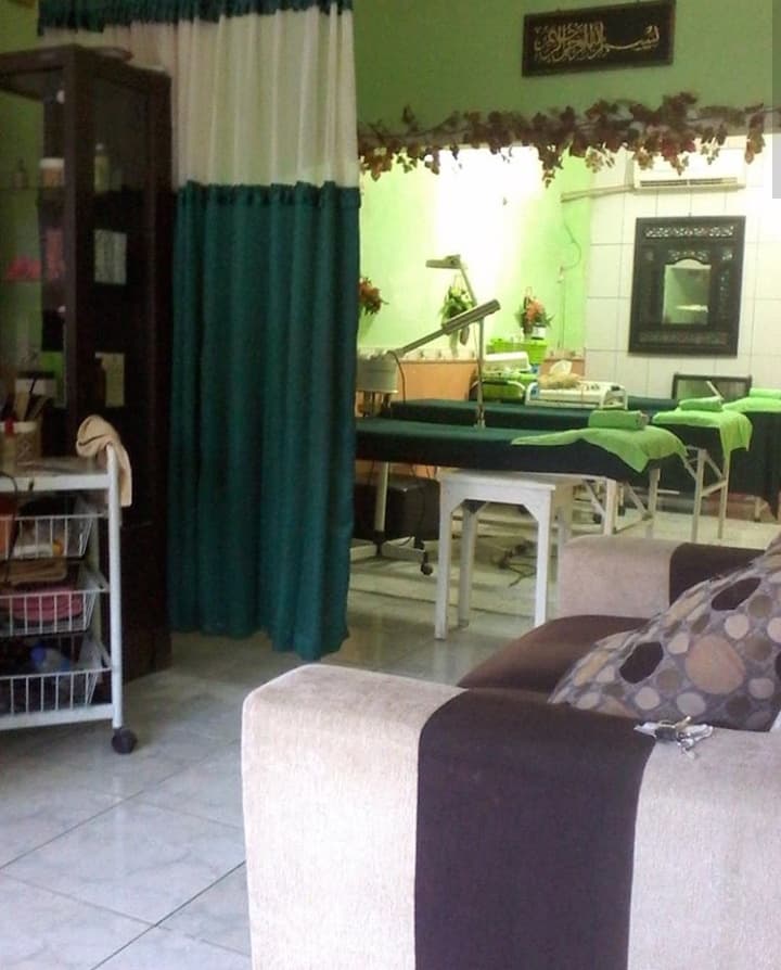 Dewi Sri Body & Hair Spa Care Pamekasan photo