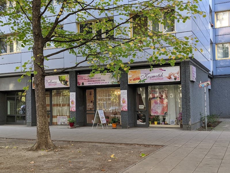 DH Spa Wellness Massage & Nails Berlin photo