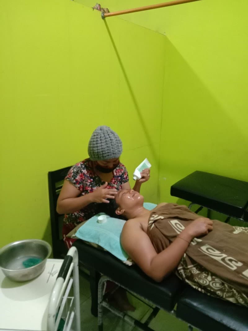 Diamond Salon and Spa Badung photo