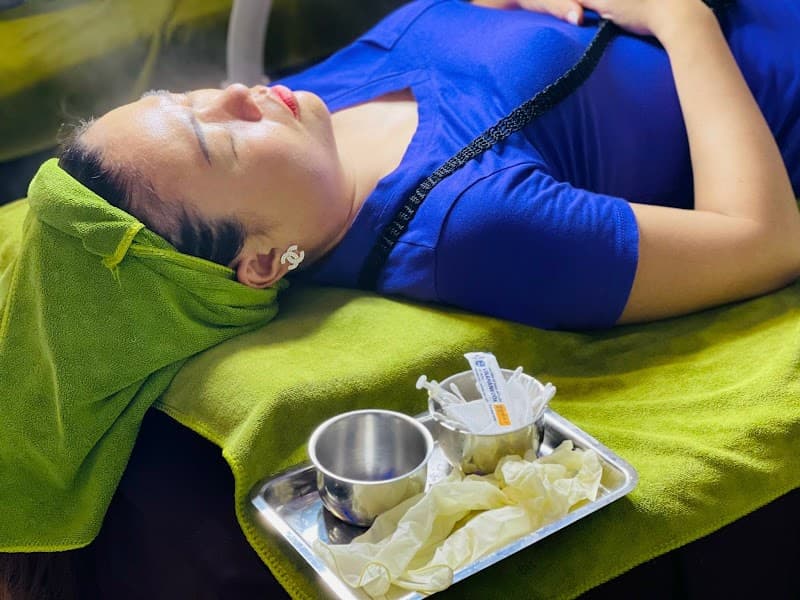 Dịch Vụ Chăm Sóc Mẹ và Bé Sau Sinh Tại Nhà Quận 12 photo