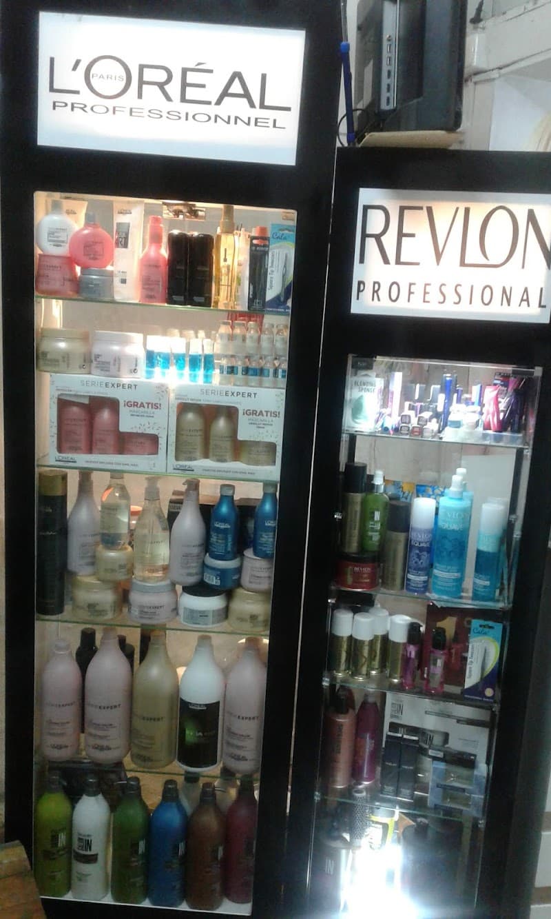 Dina Beaty and Hair Studios Cusco photo