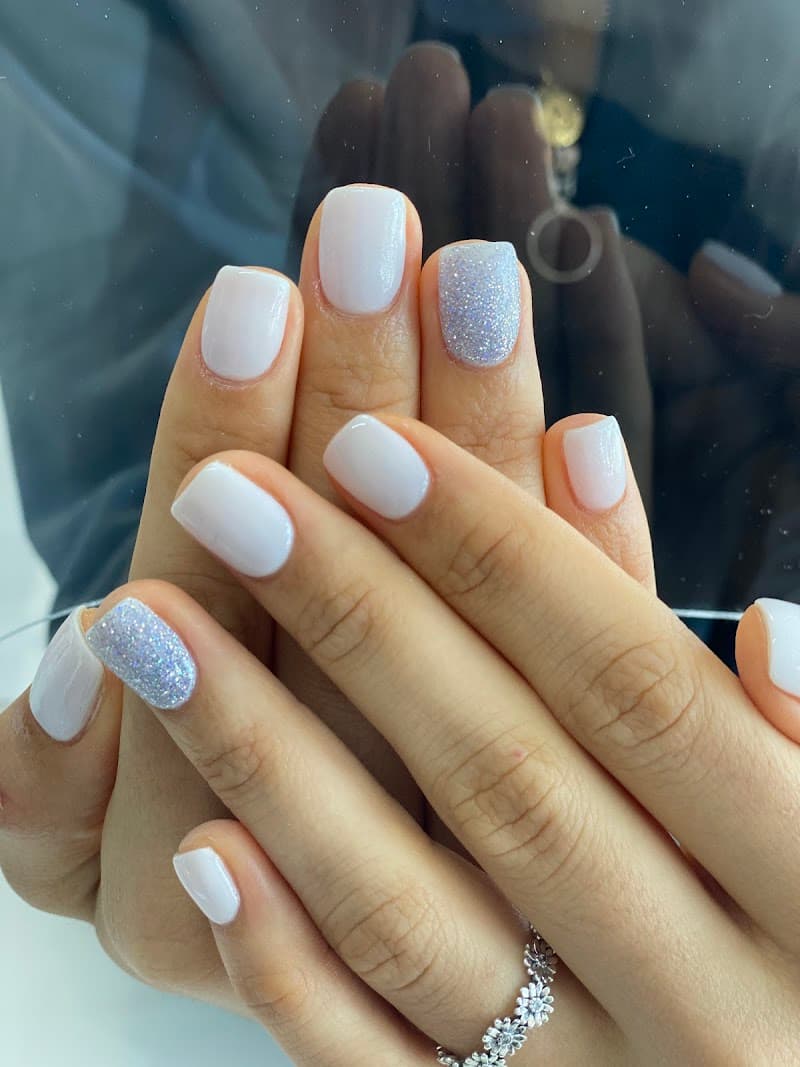 Dina's Nails Omaha photo